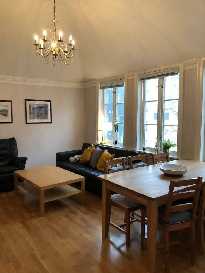 Big Central Apartment With Parking Bergen Noruega